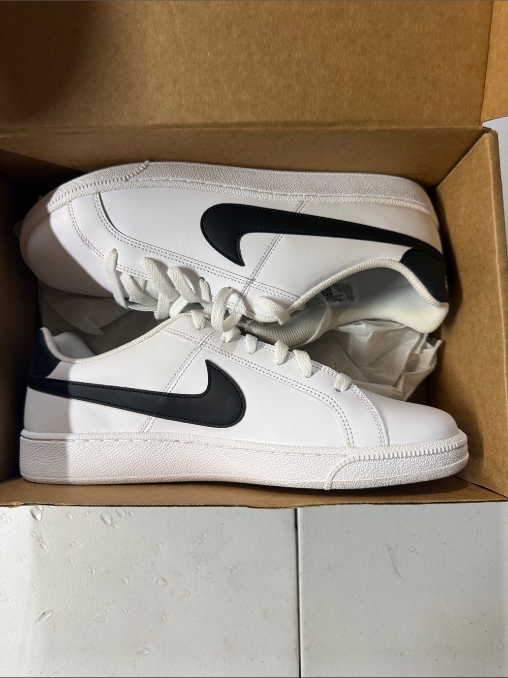 Men’s Nike court royal trainers size 11